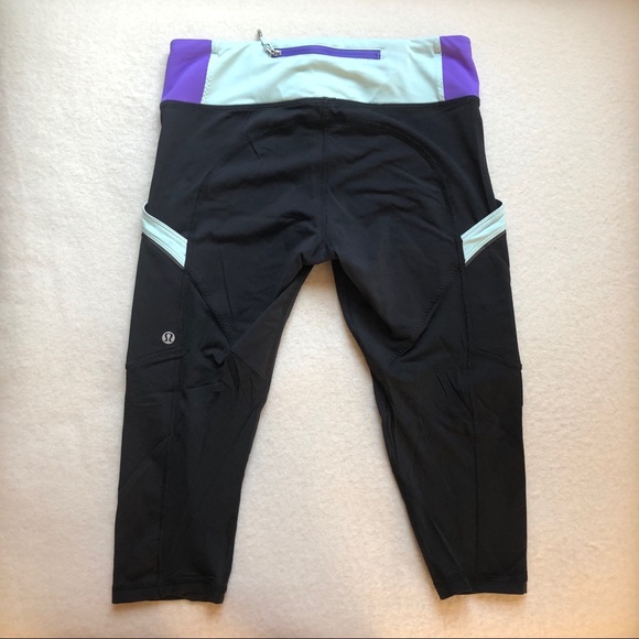 Lululemon Crop Leggings - Picture 2 of 4